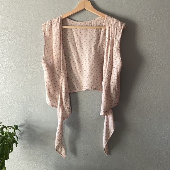 Blush Polka Dot Blouse - Picture 5 of 15